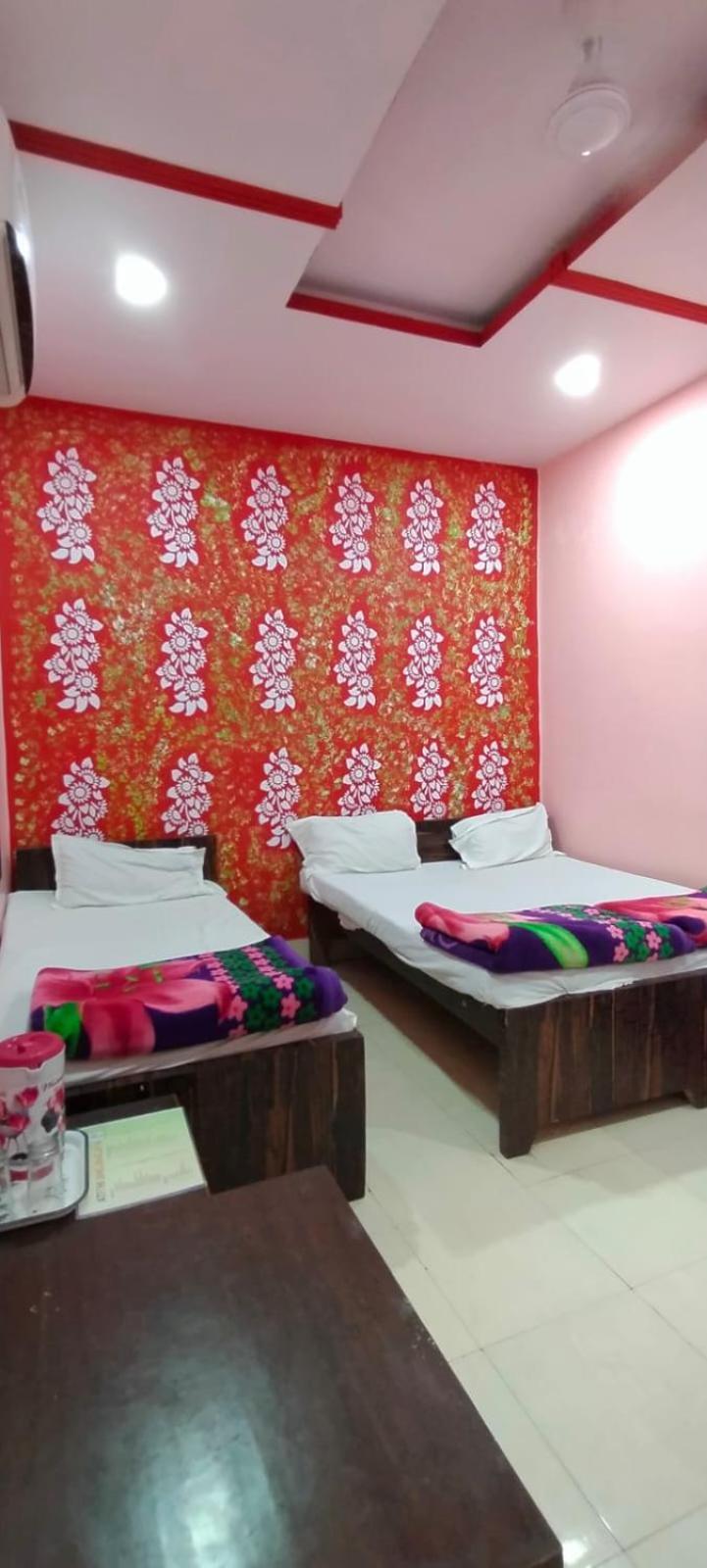 קאנפור Hotel Atithi Galaxy מראה חיצוני תמונה