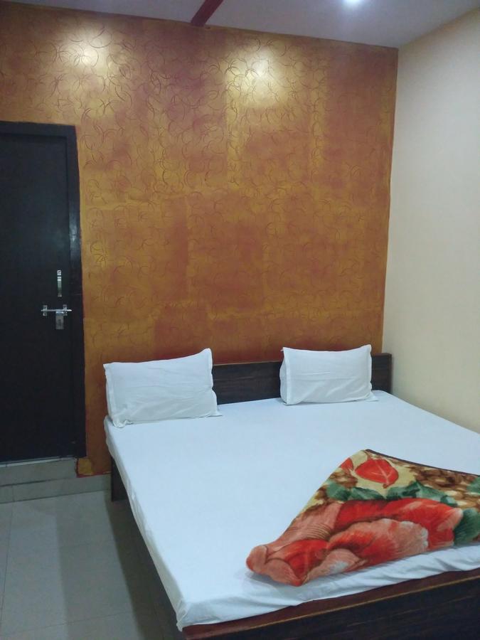 קאנפור Hotel Atithi Galaxy מראה חיצוני תמונה