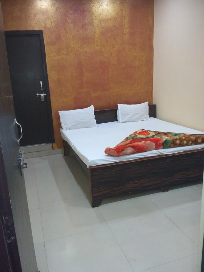 קאנפור Hotel Atithi Galaxy מראה חיצוני תמונה